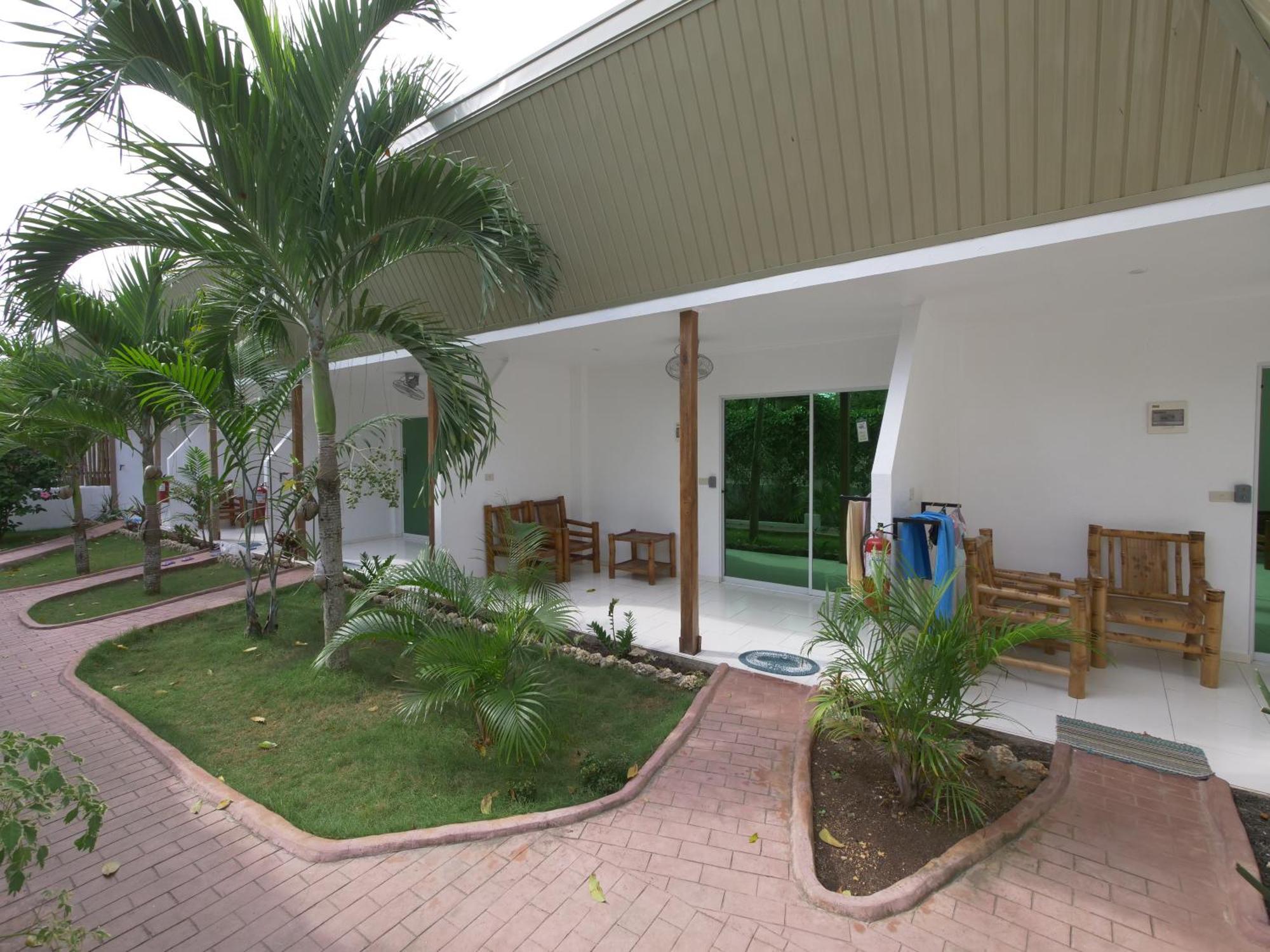 Alona Gecko Inn Panglao Bagian luar foto
